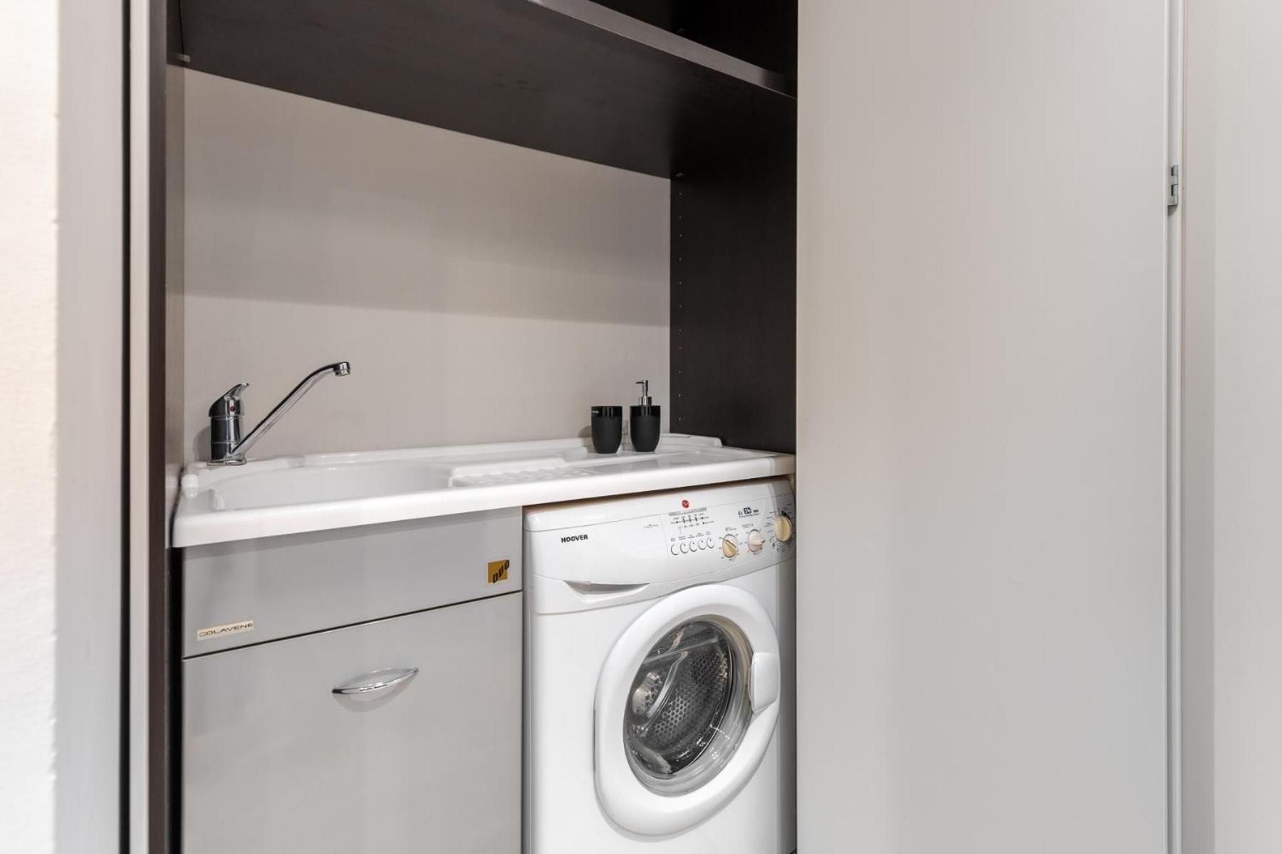Dimora Einaudi Apartment *