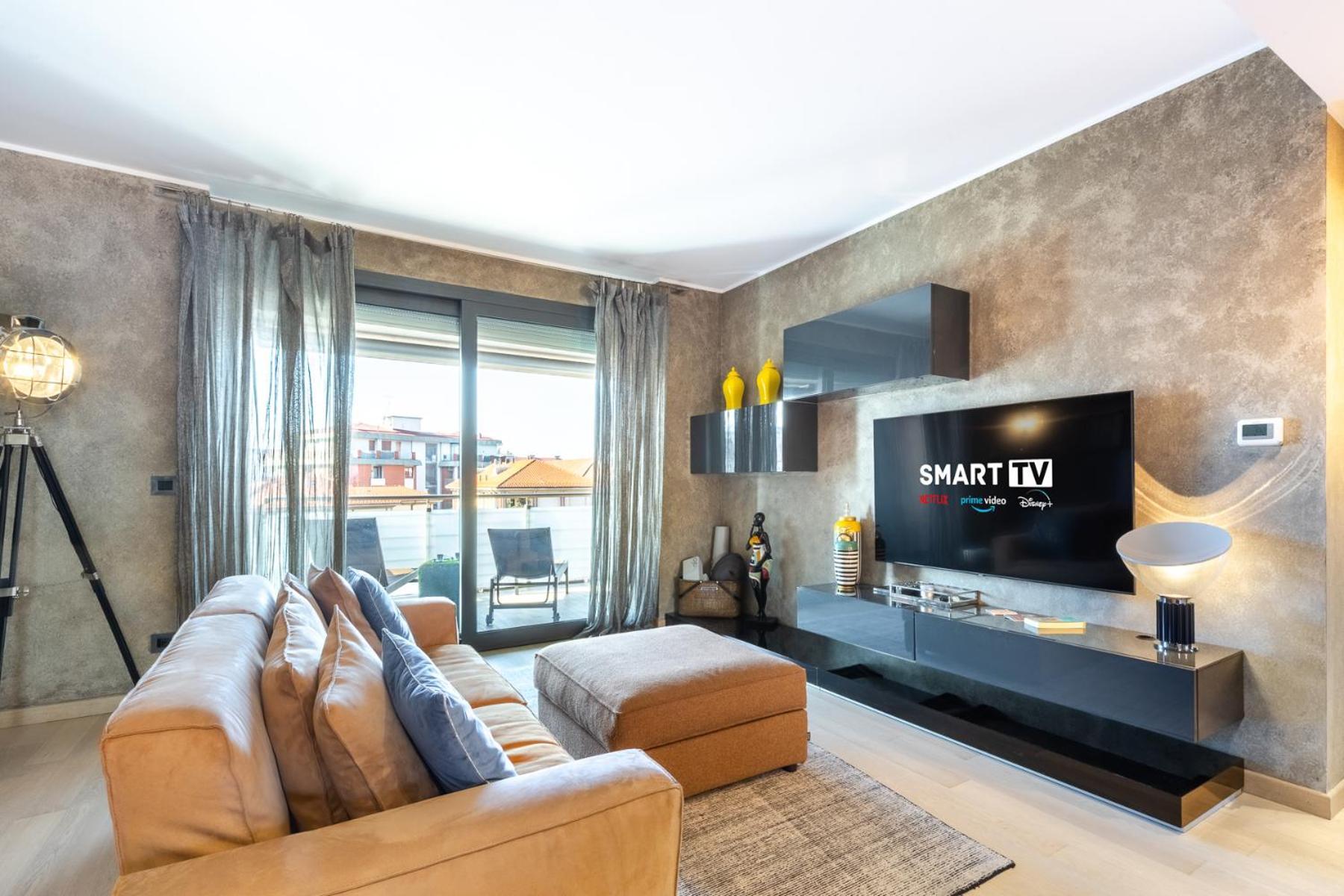Dimora Einaudi Apartment
